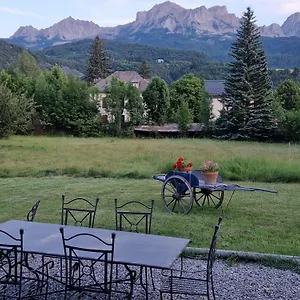  Hébergement de vacances Maison Dans Parc Clôturé